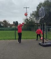 🎤🎵😁Friday Lunchtime Fun 🎤🎵😁