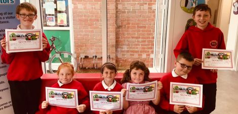 It was Pupil of the Week time again this afternoon and a big well done goes to Jasmine, Mia, Holly, Cian, Andrew and Darragh for earning their accolades.