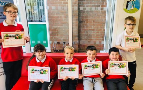 *** Pupil of the Week *** Well done to this week's winners. You were all thoroughly deserving of your accolades!